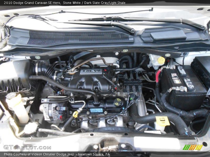 Stone White / Dark Slate Gray/Light Shale 2010 Dodge Grand Caravan SE Hero