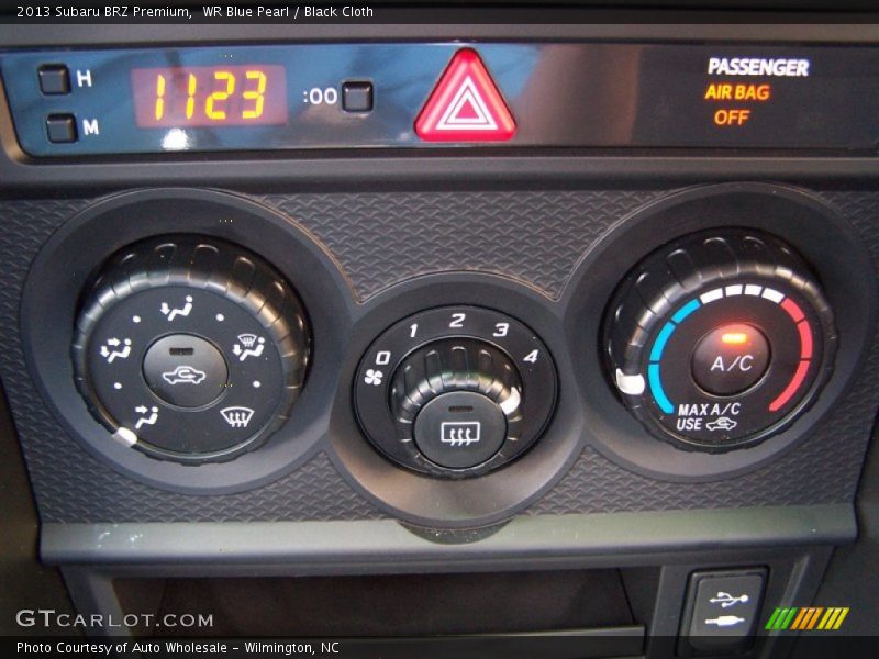 WR Blue Pearl / Black Cloth 2013 Subaru BRZ Premium