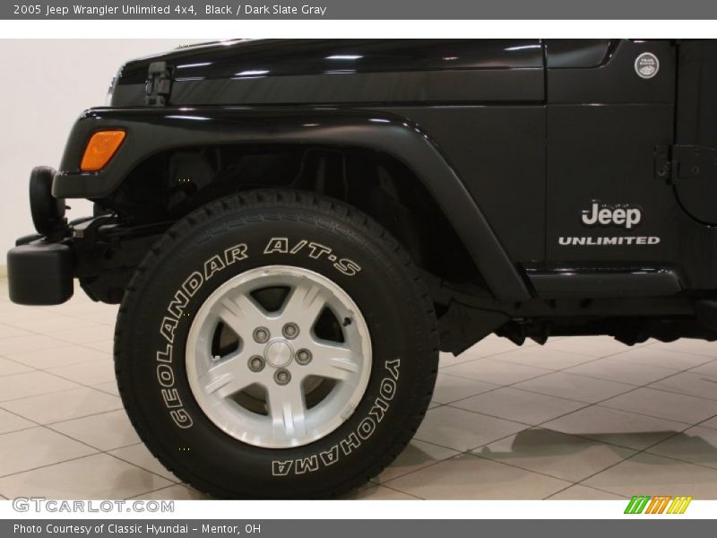 Black / Dark Slate Gray 2005 Jeep Wrangler Unlimited 4x4
