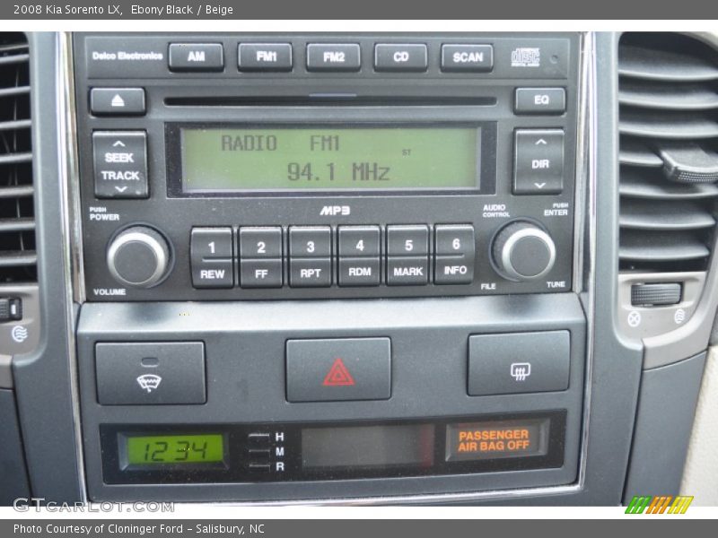 Ebony Black / Beige 2008 Kia Sorento LX