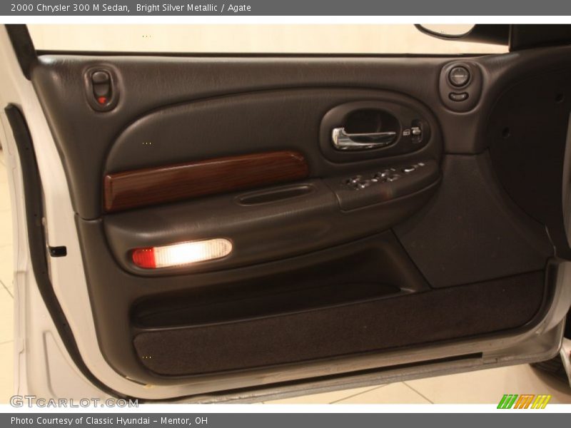 Bright Silver Metallic / Agate 2000 Chrysler 300 M Sedan