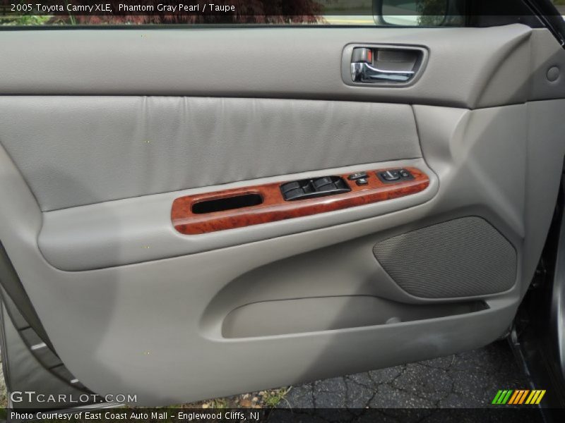 Door Panel of 2005 Camry XLE