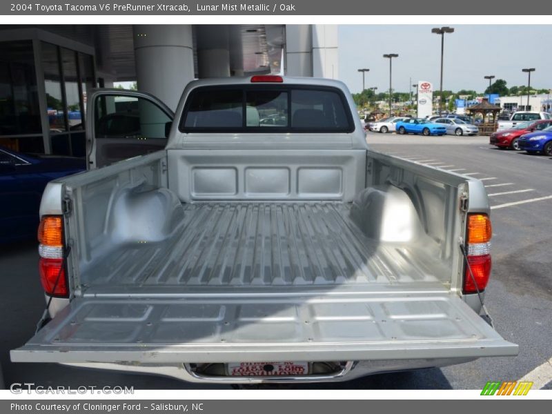Lunar Mist Metallic / Oak 2004 Toyota Tacoma V6 PreRunner Xtracab