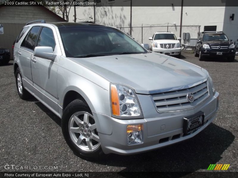 Radiant Silver / Ebony/Ebony 2009 Cadillac SRX V6