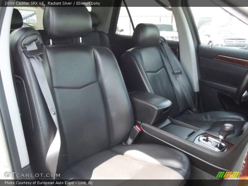 Radiant Silver / Ebony/Ebony 2009 Cadillac SRX V6