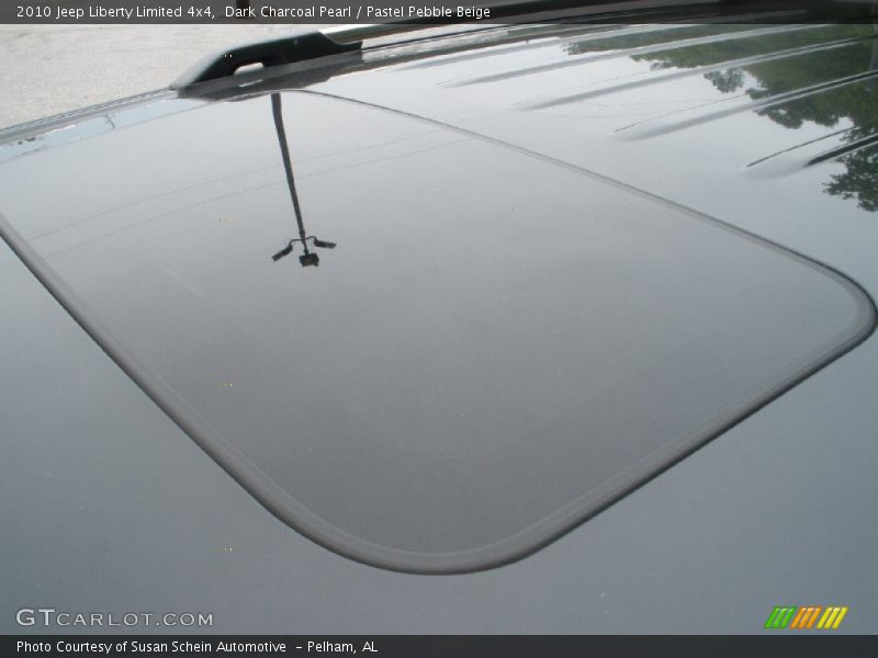 Dark Charcoal Pearl / Pastel Pebble Beige 2010 Jeep Liberty Limited 4x4