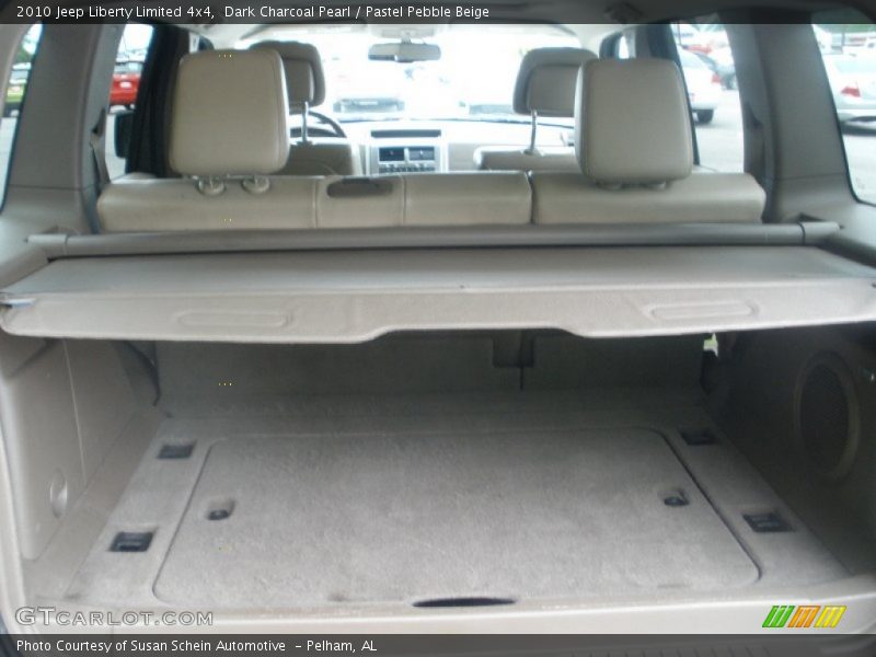 Dark Charcoal Pearl / Pastel Pebble Beige 2010 Jeep Liberty Limited 4x4