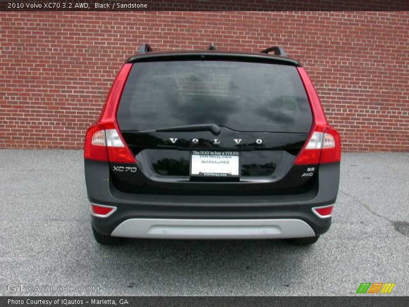 Black / Sandstone 2010 Volvo XC70 3.2 AWD