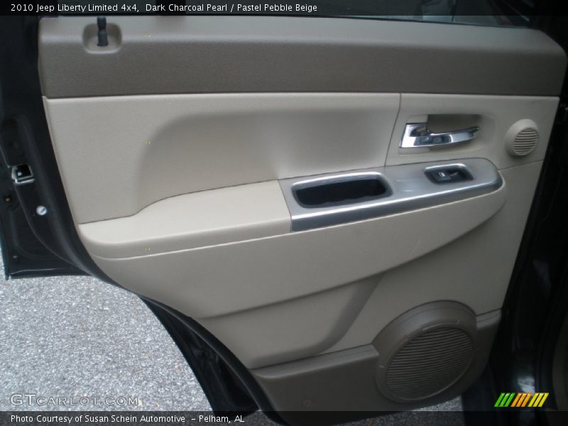 Dark Charcoal Pearl / Pastel Pebble Beige 2010 Jeep Liberty Limited 4x4