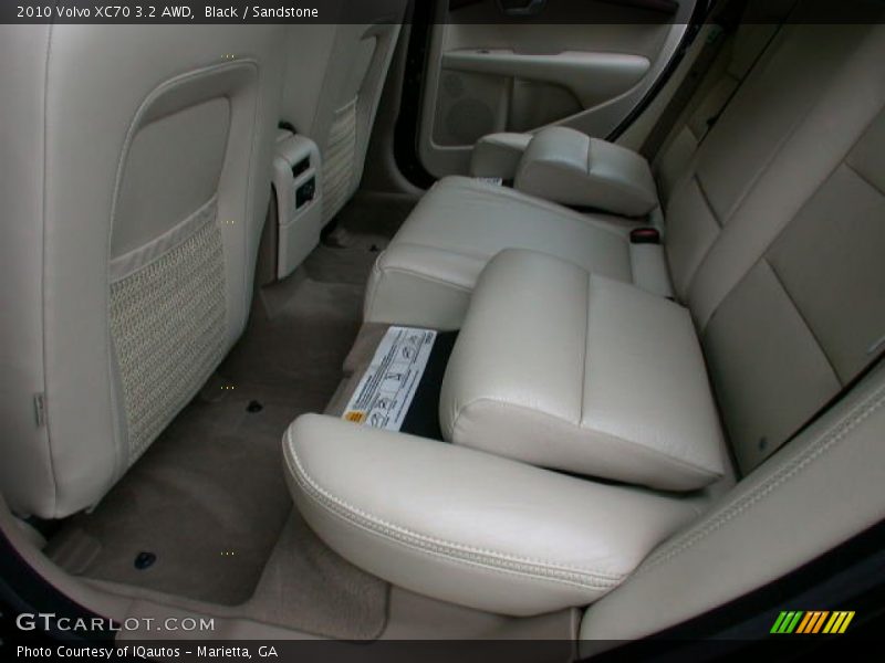 Black / Sandstone 2010 Volvo XC70 3.2 AWD