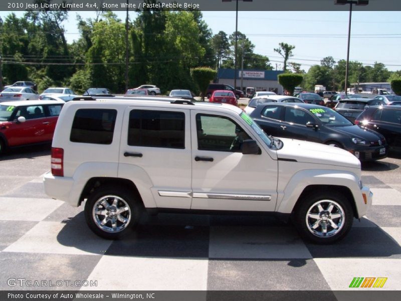 Stone White / Pastel Pebble Beige 2010 Jeep Liberty Limited 4x4
