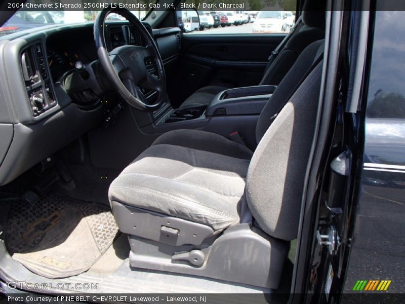 Black / Dark Charcoal 2004 Chevrolet Silverado 2500HD LS Extended Cab 4x4