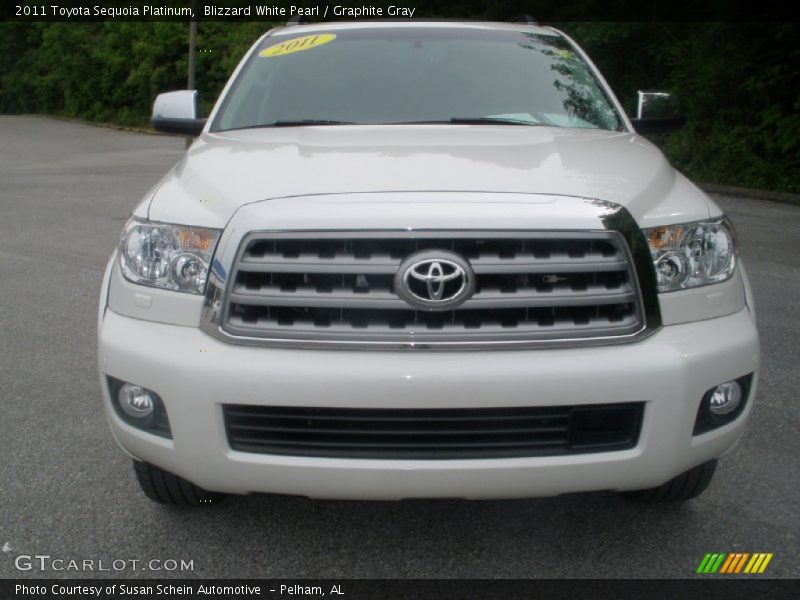 Blizzard White Pearl / Graphite Gray 2011 Toyota Sequoia Platinum