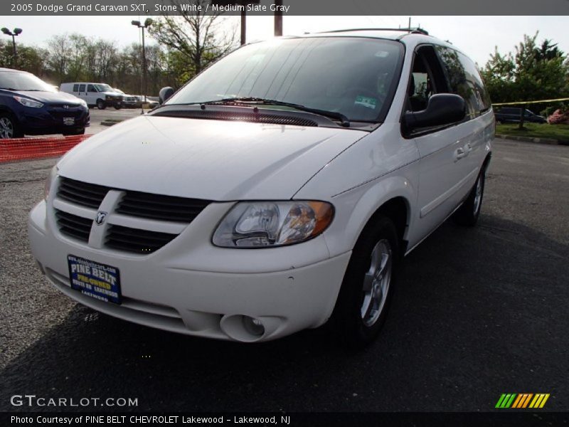 Stone White / Medium Slate Gray 2005 Dodge Grand Caravan SXT