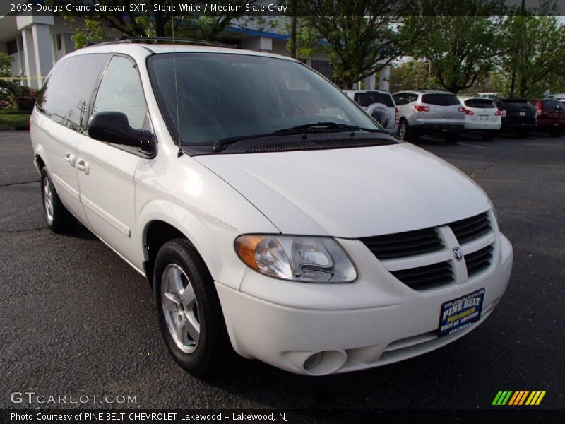 Stone White / Medium Slate Gray 2005 Dodge Grand Caravan SXT