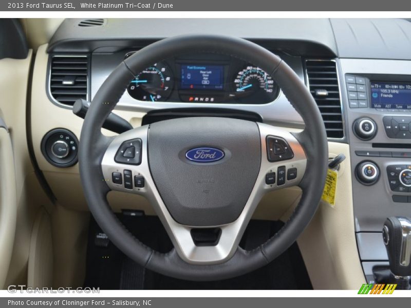 White Platinum Tri-Coat / Dune 2013 Ford Taurus SEL