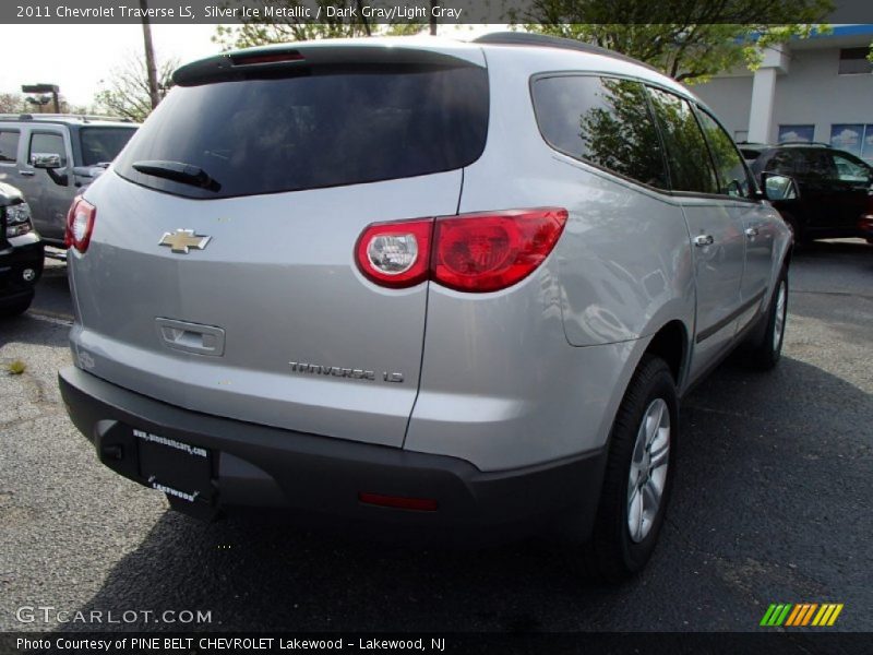 Silver Ice Metallic / Dark Gray/Light Gray 2011 Chevrolet Traverse LS