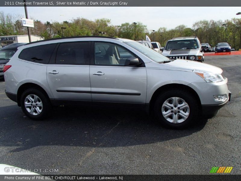 Silver Ice Metallic / Dark Gray/Light Gray 2011 Chevrolet Traverse LS