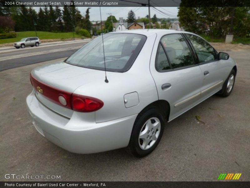 Ultra Silver Metallic / Graphite 2004 Chevrolet Cavalier Sedan