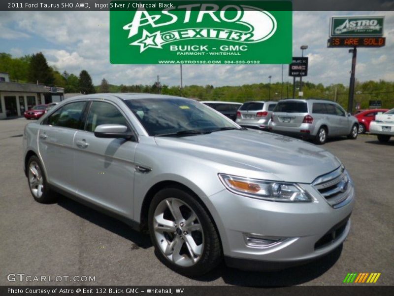 Ingot Silver / Charcoal Black 2011 Ford Taurus SHO AWD
