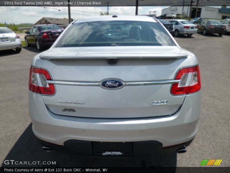 Ingot Silver / Charcoal Black 2011 Ford Taurus SHO AWD