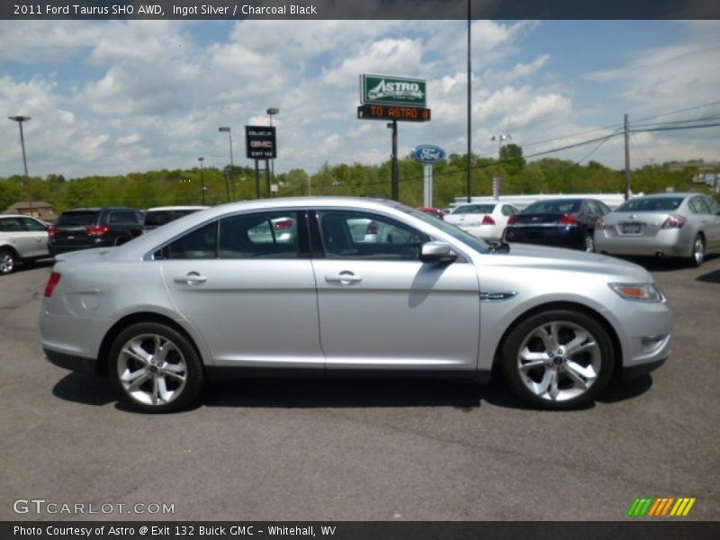 Ingot Silver / Charcoal Black 2011 Ford Taurus SHO AWD