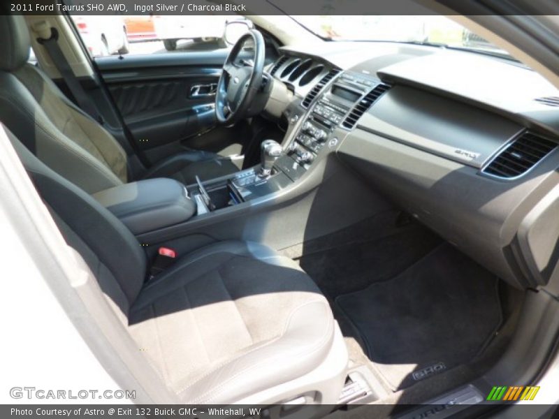 Ingot Silver / Charcoal Black 2011 Ford Taurus SHO AWD