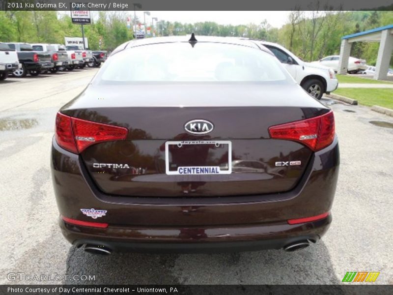 Dark Cherry / Beige 2011 Kia Optima EX