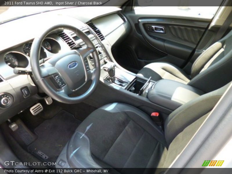 Ingot Silver / Charcoal Black 2011 Ford Taurus SHO AWD