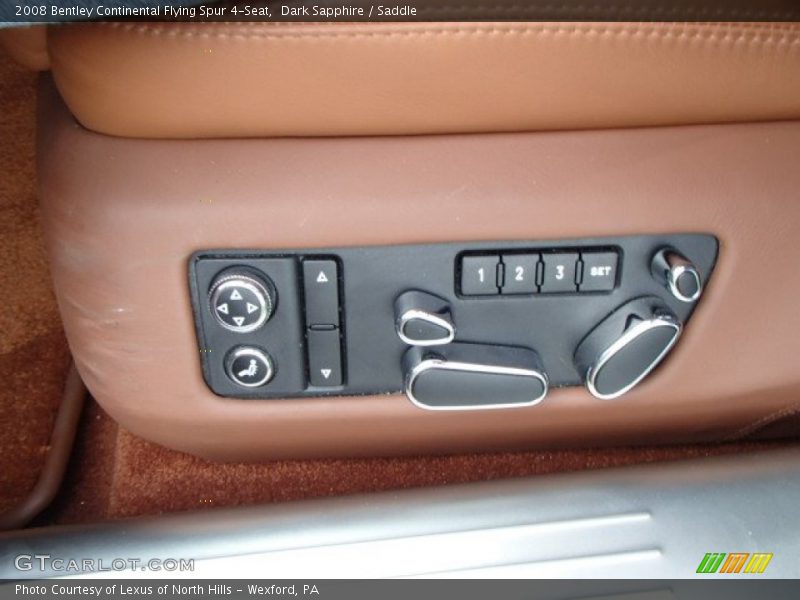 Controls of 2008 Continental Flying Spur 4-Seat