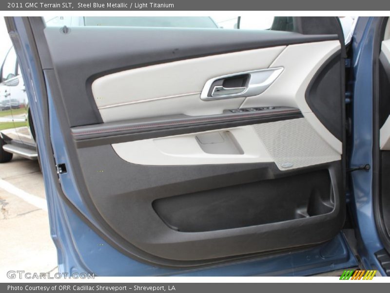 Door Panel of 2011 Terrain SLT