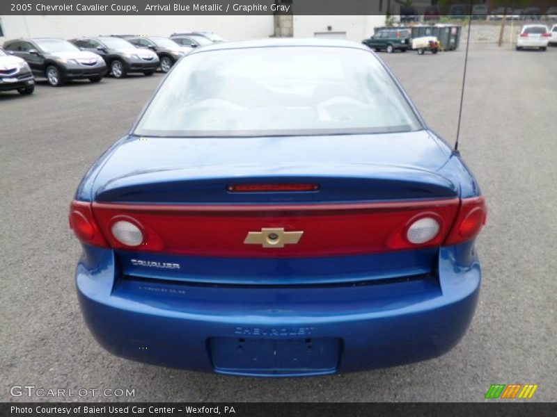 Arrival Blue Metallic / Graphite Gray 2005 Chevrolet Cavalier Coupe