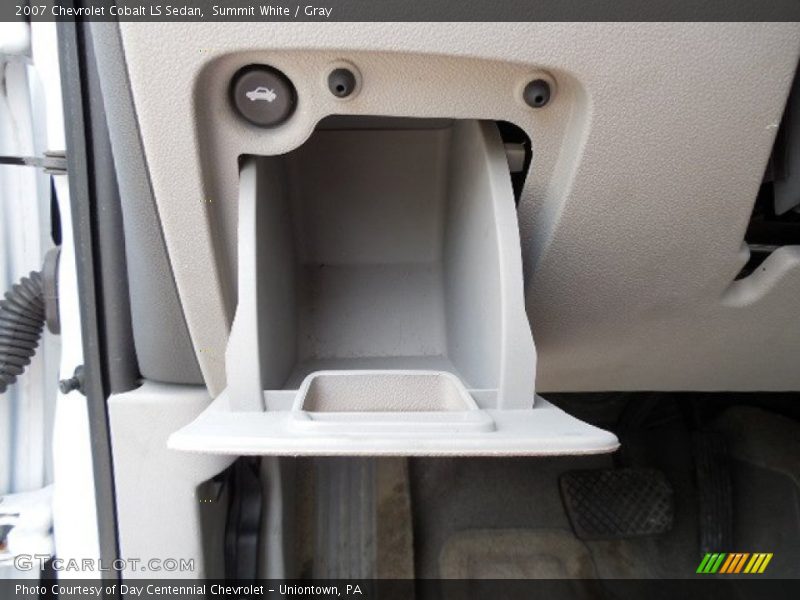 Summit White / Gray 2007 Chevrolet Cobalt LS Sedan