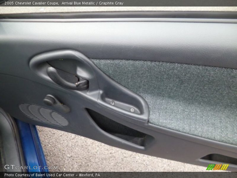 Arrival Blue Metallic / Graphite Gray 2005 Chevrolet Cavalier Coupe
