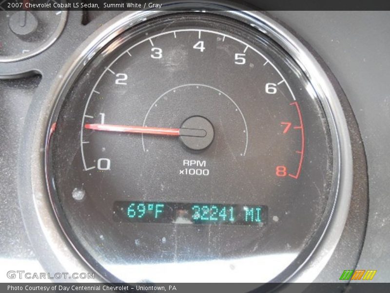 Summit White / Gray 2007 Chevrolet Cobalt LS Sedan