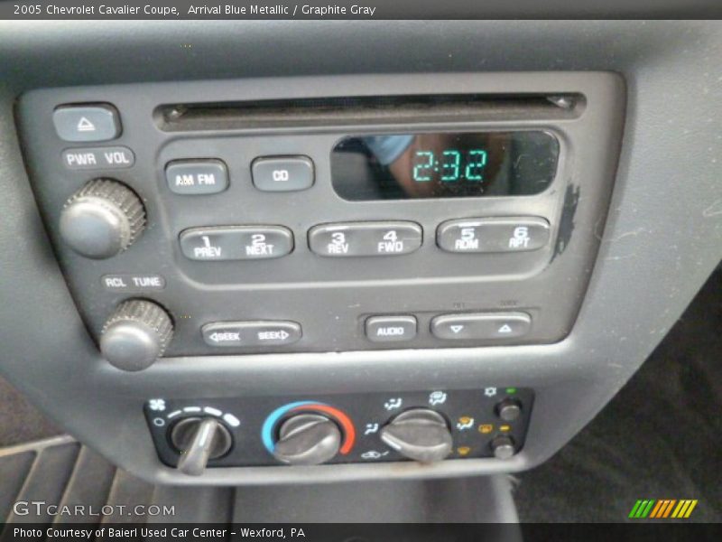 Arrival Blue Metallic / Graphite Gray 2005 Chevrolet Cavalier Coupe