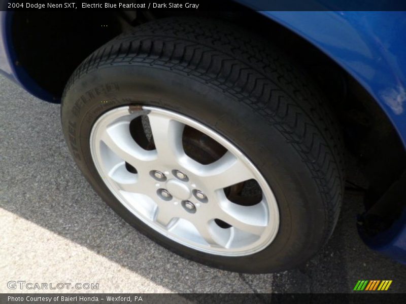  2004 Neon SXT Wheel