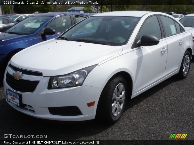 Summit White / Jet Black/Medium Titanium 2013 Chevrolet Cruze LS