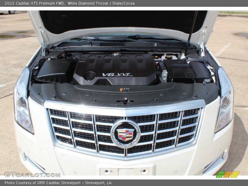 White Diamond Tricoat / Shale/Cocoa 2013 Cadillac XTS Premium FWD
