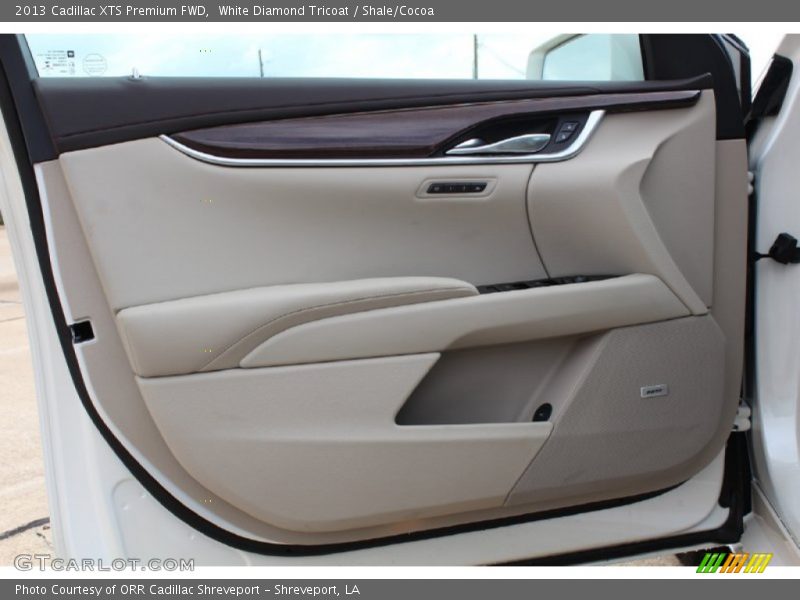 White Diamond Tricoat / Shale/Cocoa 2013 Cadillac XTS Premium FWD