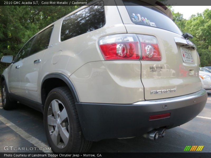 Gold Mist Metallic / Cashmere 2010 GMC Acadia SLT