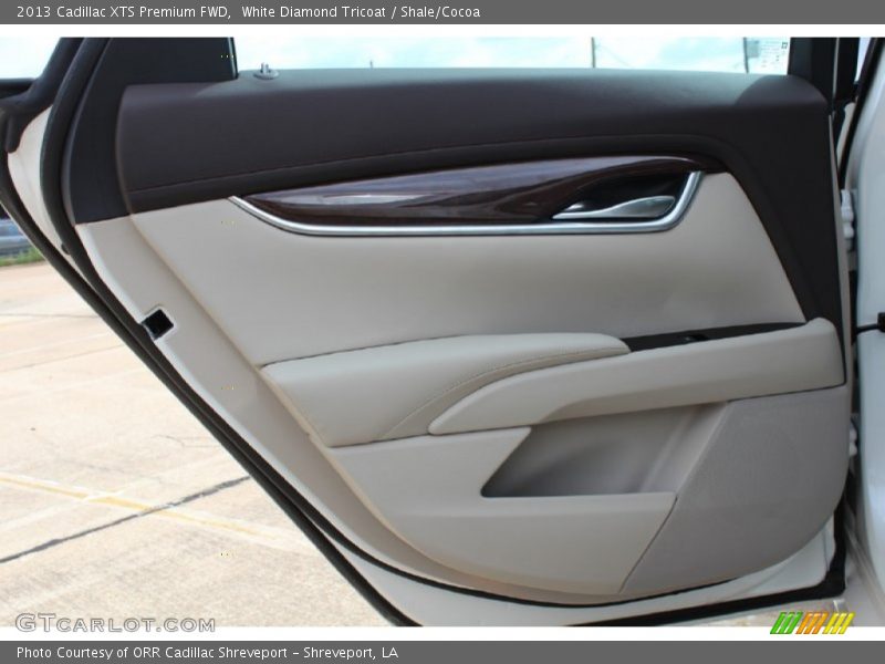 White Diamond Tricoat / Shale/Cocoa 2013 Cadillac XTS Premium FWD