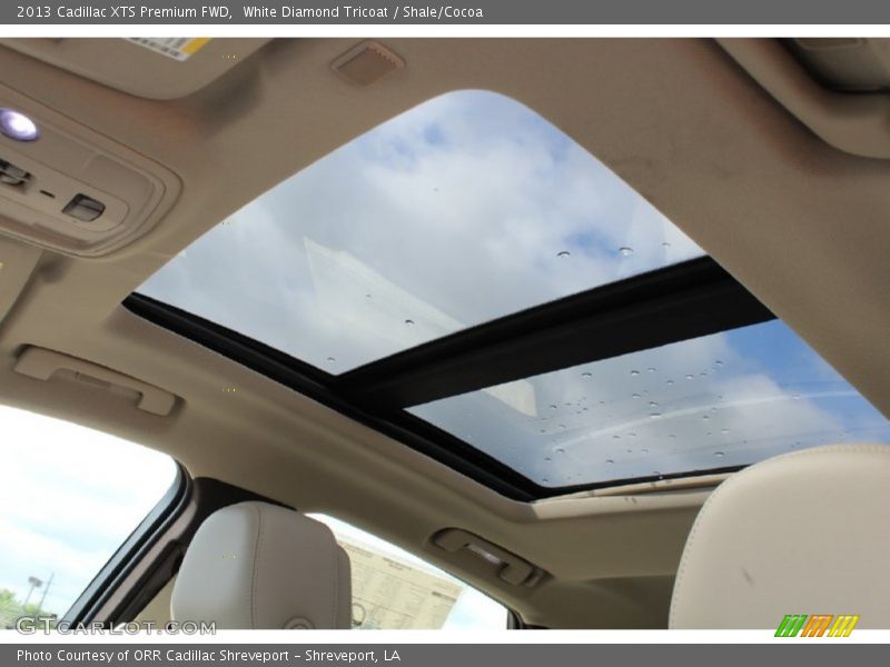 White Diamond Tricoat / Shale/Cocoa 2013 Cadillac XTS Premium FWD