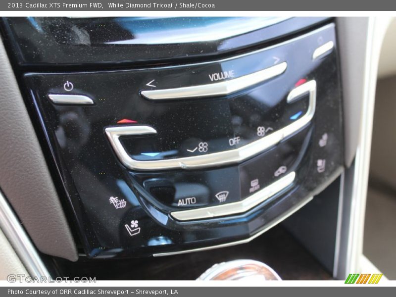 White Diamond Tricoat / Shale/Cocoa 2013 Cadillac XTS Premium FWD
