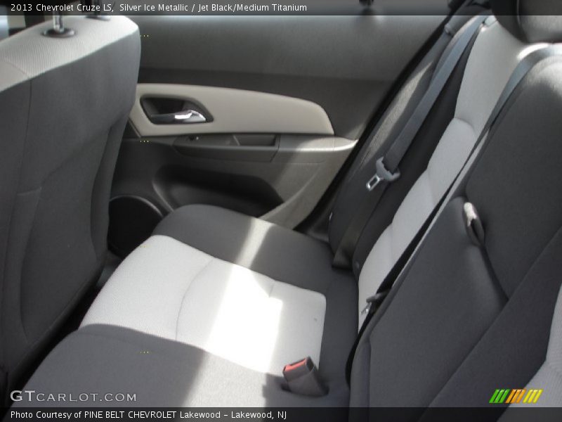 Silver Ice Metallic / Jet Black/Medium Titanium 2013 Chevrolet Cruze LS