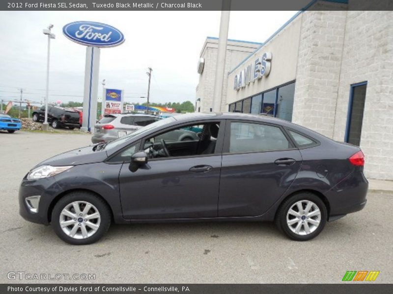 Tuxedo Black Metallic / Charcoal Black 2012 Ford Fiesta SEL Sedan