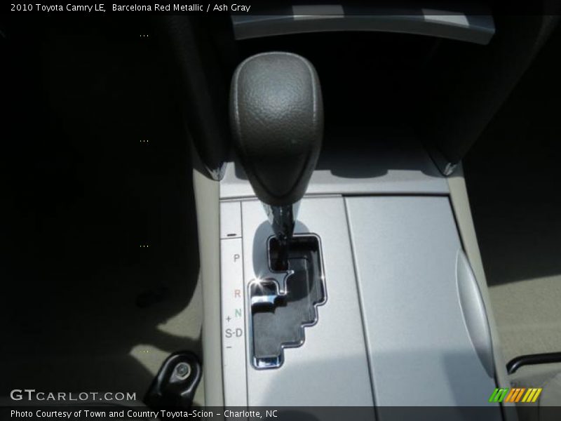 Barcelona Red Metallic / Ash Gray 2010 Toyota Camry LE