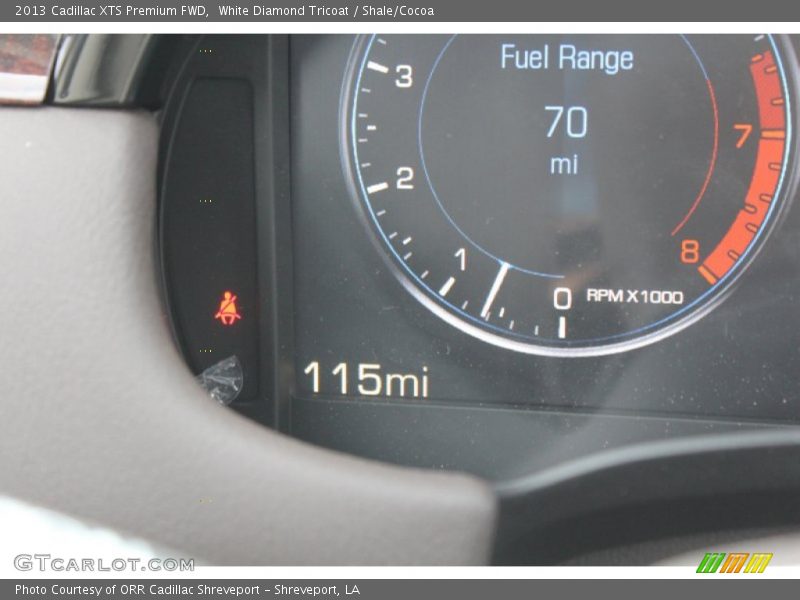 White Diamond Tricoat / Shale/Cocoa 2013 Cadillac XTS Premium FWD