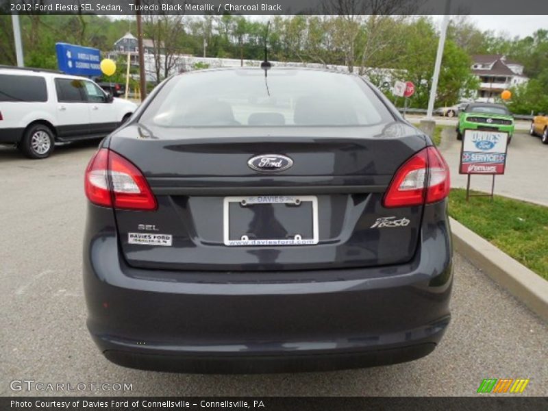 Tuxedo Black Metallic / Charcoal Black 2012 Ford Fiesta SEL Sedan