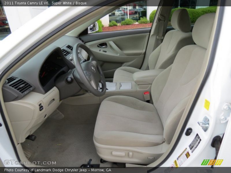 Super White / Bisque 2011 Toyota Camry LE V6